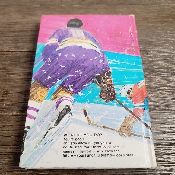 Vintage Shadow on the Ice by Carl Henry Rathjen Whitman Sports Adventure Book - Picture 2 of 11
